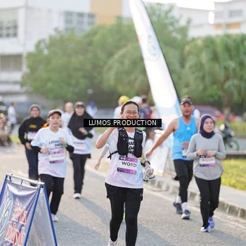 Runner Photo 7940208