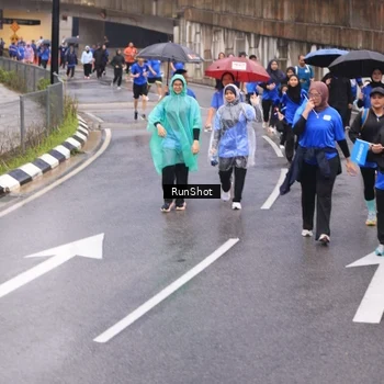 Runner Photo 7940224
