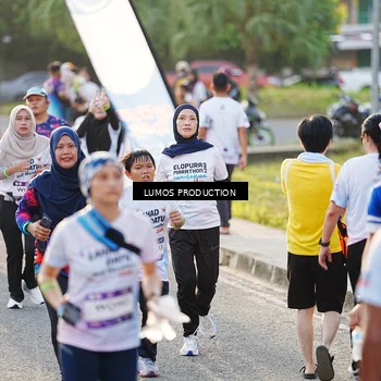 Runner Photo 7940226