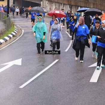Runner Photo 7940227
