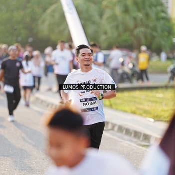Runner Photo 7940243