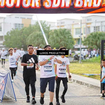 Runner Photo 7940267