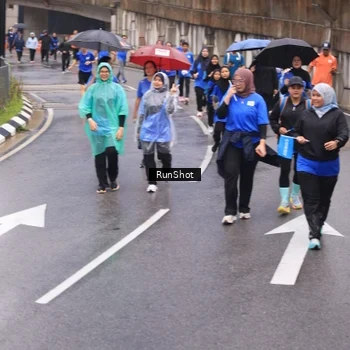 Runner Photo 7940272