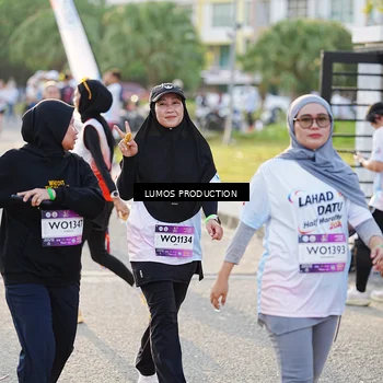Runner Photo 7940273