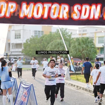 Runner Photo 7940281
