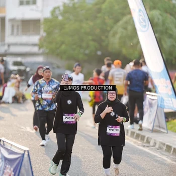 Runner Photo 7940301