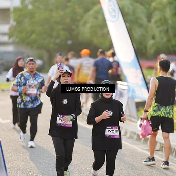 Runner Photo 7940349