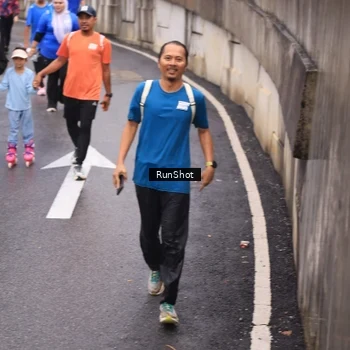 Runner Photo 7940362