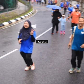 Runner Photo 7940382