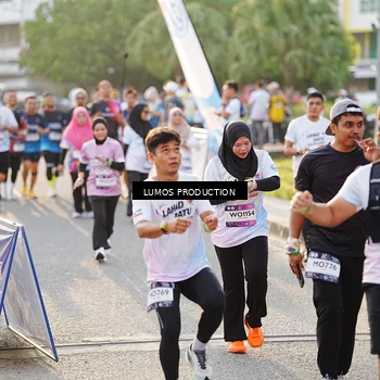 Runner Photo 7940389