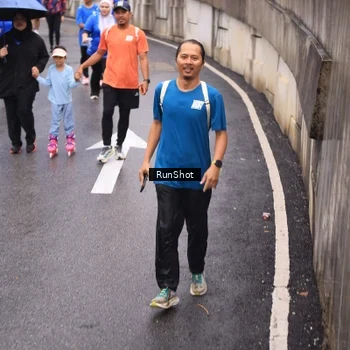 Runner Photo 7940395