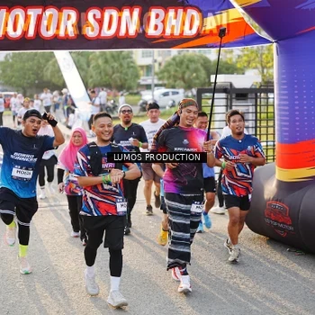 Runner Photo 7940446