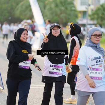 Runner Photo 7940481