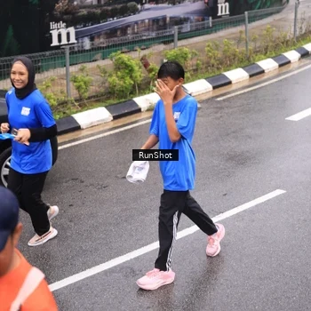 Runner Photo 7940495