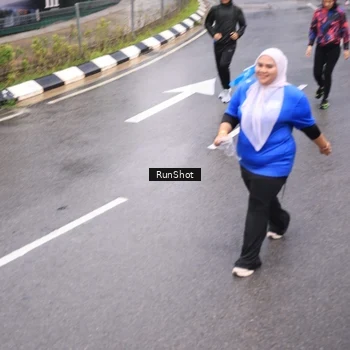 Runner Photo 7940506