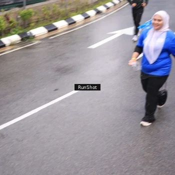 Runner Photo 7940507