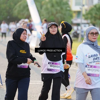 Runner Photo 7940522