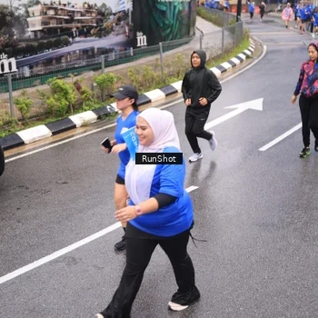 Runner Photo 7940531