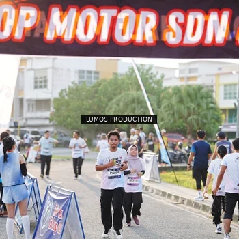 Runner Photo 7940536