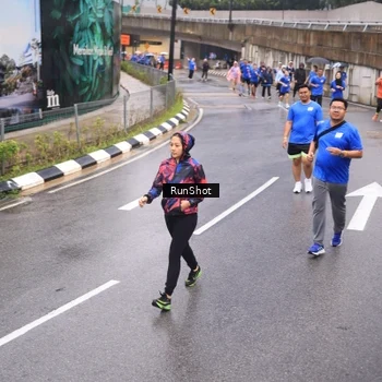 Runner Photo 7940558