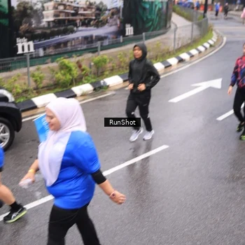 Runner Photo 7940562