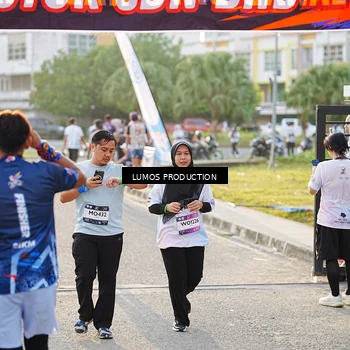 Runner Photo 7940563