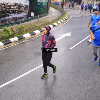 Runner Photo 7940569