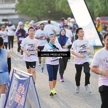 Runner Photo 7940576