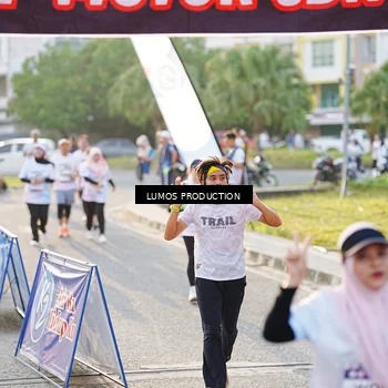 Runner Photo 7940577