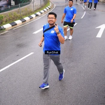 Runner Photo 7940584