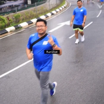 Runner Photo 7940596