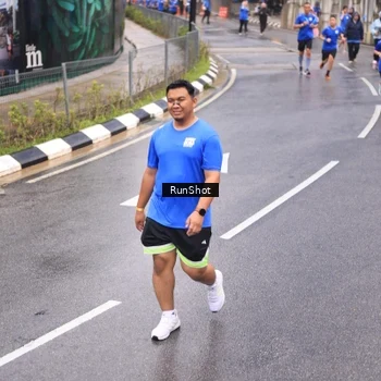 Runner Photo 7940615
