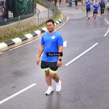 Runner Photo 7940621