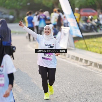 Runner Photo 7940631