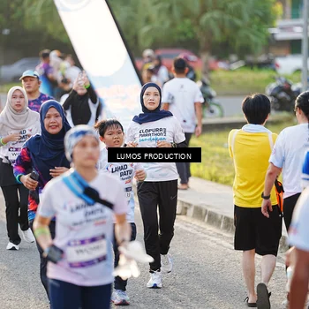 Runner Photo 7940650
