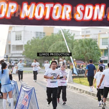 Runner Photo 7940656