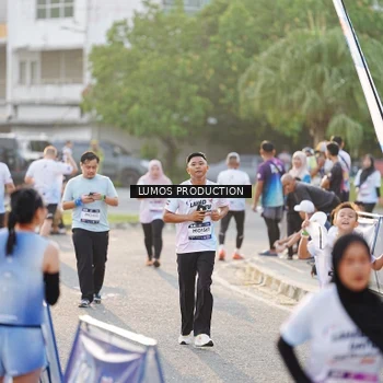 Runner Photo 7940670