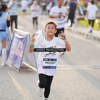 Runner Photo 7940718