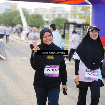 Runner Photo 7940725