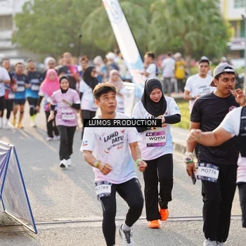 Runner Photo 7940732