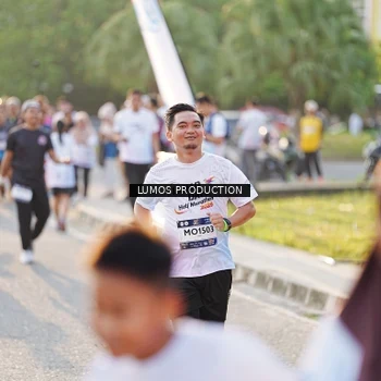 Runner Photo 7940738