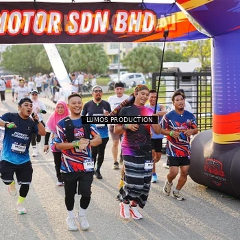 Runner Photo 7940743