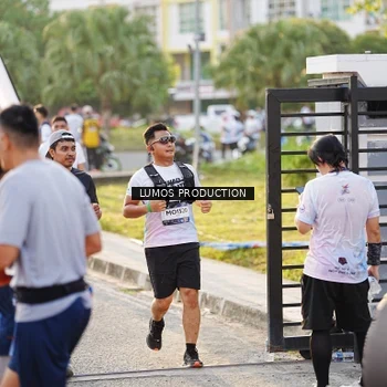 Runner Photo 7940750