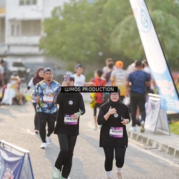 Runner Photo 7940754