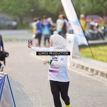 Runner Photo 7940764