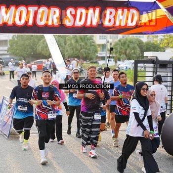 Runner Photo 7940775