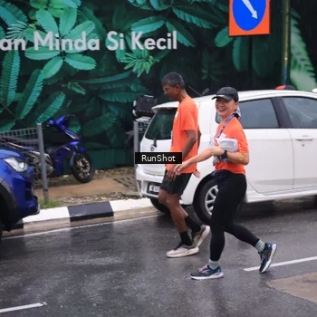 Runner Photo 7940789