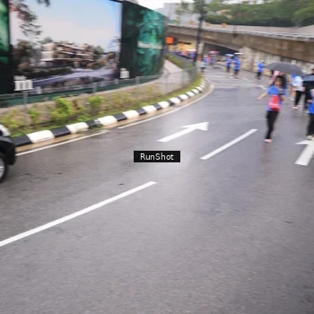 Runner Photo 7940792