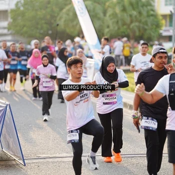Runner Photo 7940808