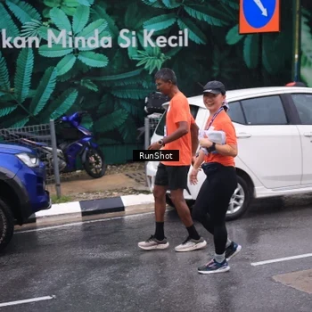 Runner Photo 7940809